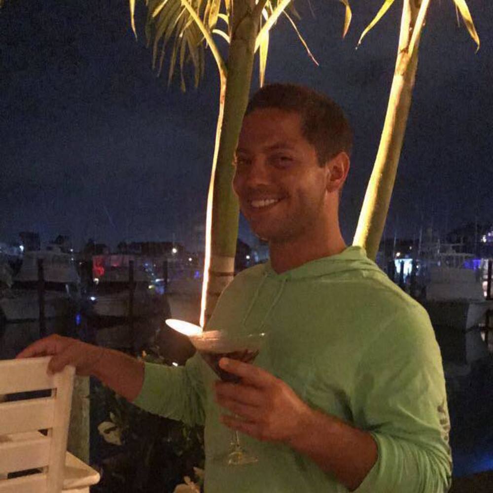 Meet your Posher, Devin